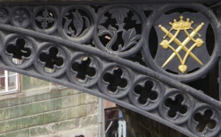 Genug gelesen? Lösen Sie die sieben Siegel Foto: Undine Zimmer