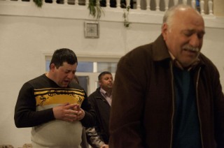 Geschlechter sind strikt getrennt: Männer auf der linken, Frauen auf der rechten Seite